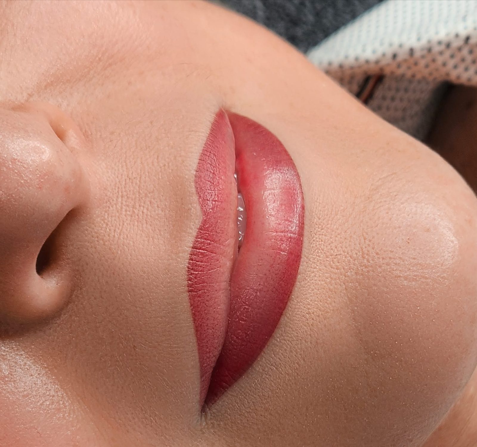 Aquarell Lips & Shaded Lipliner — Arbeit von HelloBeauty by LiLu